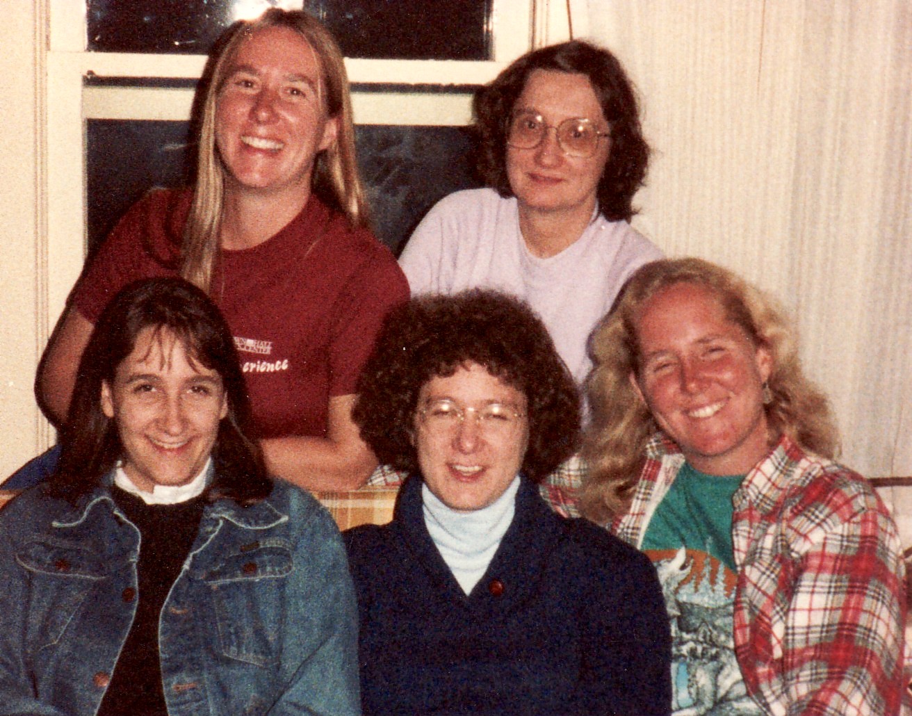 Jennifer Crossen with her sisters (Julie, Karen, and Katie Crossen) and her mother Betsy Churchill in Lexington, KY, 1989.