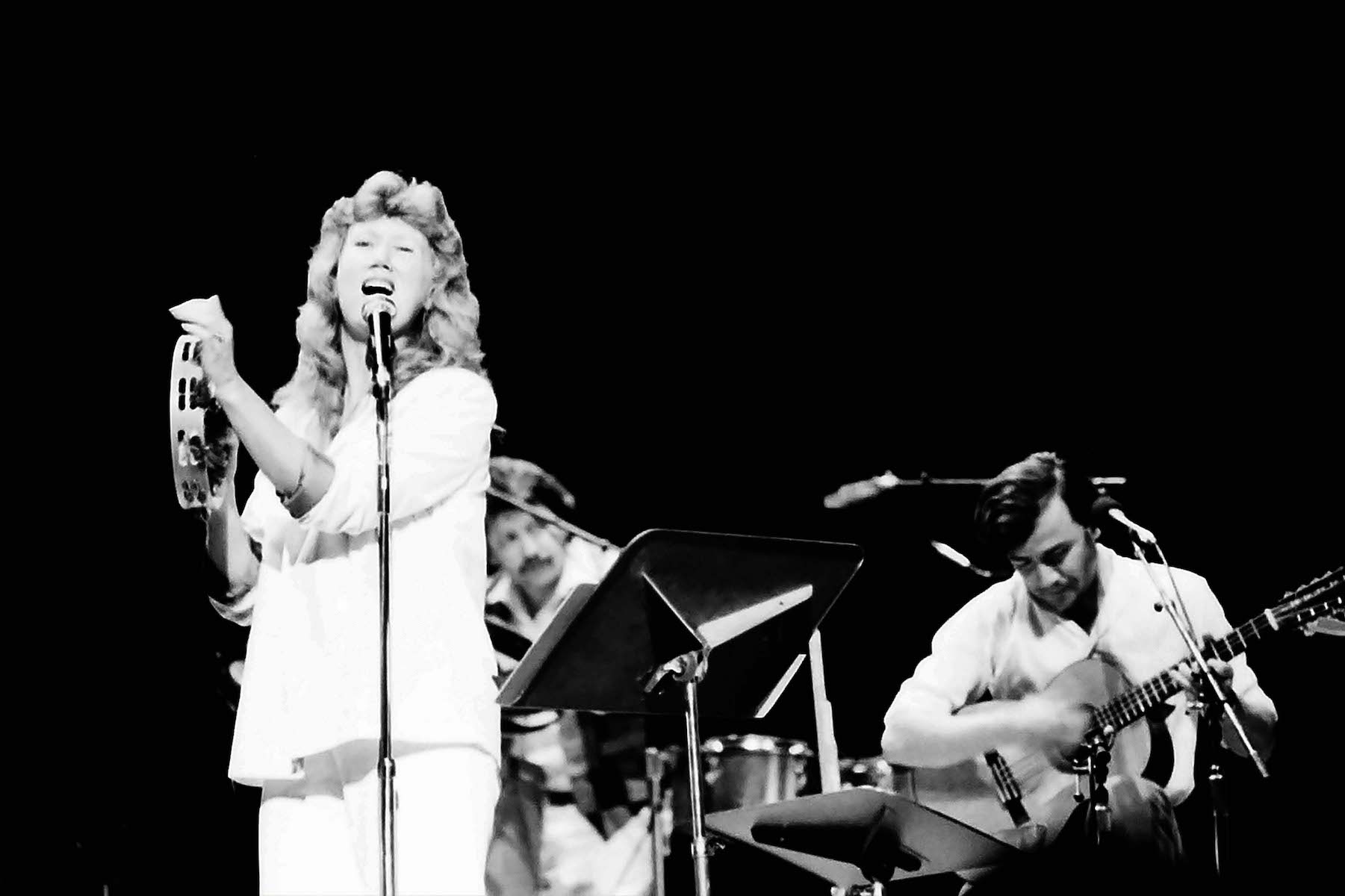 Holly Near and Inti-Illimani performing at the Great American Music Hall, San Francisco, CA, 1984. Photo Credit: J.A. Rubino. Photo courtesy of Holly Near.