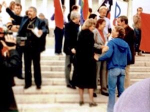 Steve Pieters (in the blue jeans and blue hoodie) with Rev. Troy Perry and other leaders of the Metropolitan Community Churches on the steps of the Lincoln Memorial at the 1993 LGBTQ March on Washington.