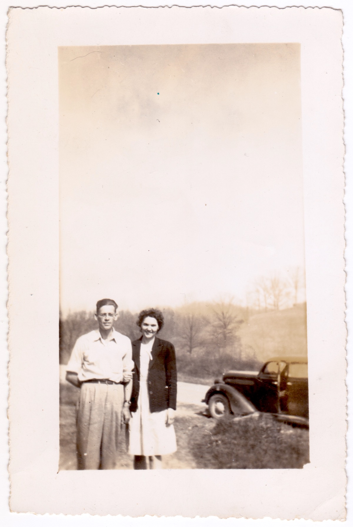 K.C. Potter’s father and mother, Paul Potter and Amanda Mollette Potter, Fallsburg, KY, early 1940s.
