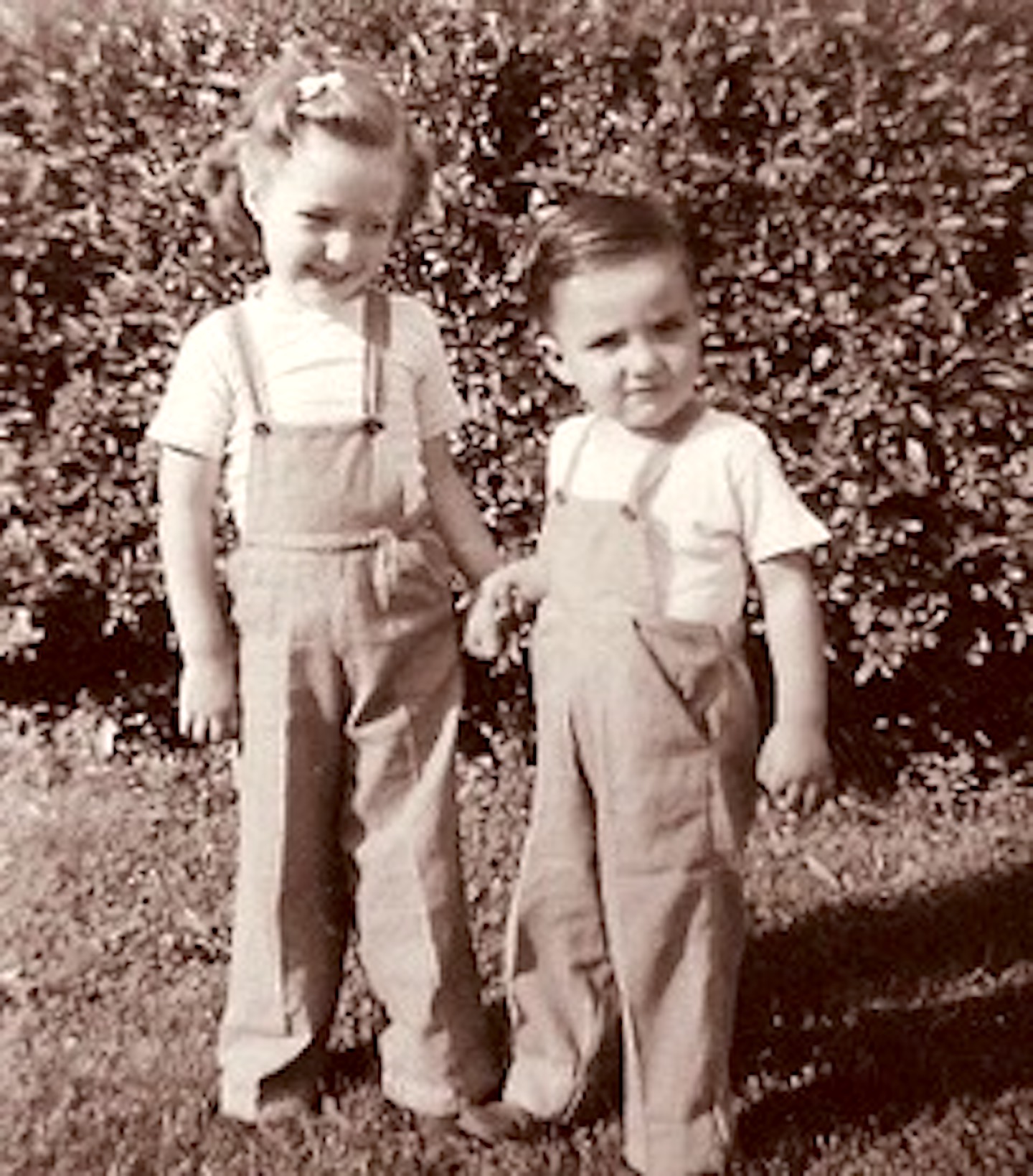 Ron (age 3) and his sister in Logansport, Indiana, 1951. 