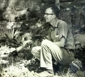 Hectory at the nursery, Lake Hill, 1960.