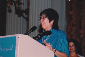 Terri speaking at Comisión Femenil’s “A Salute to Latin Writers” event in Los Angeles, CA, 1996. Photo courtesy of Terri de la Peña. 
