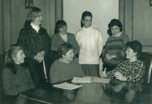 The founders of the Women’s Studies Department at the University of Vermont amid discussion, 1980s. Photo courtesy of Esther Rothblum.