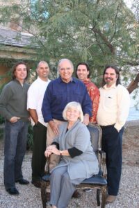 Stephanie Byers (far left) with her brothers and parents (center) in San Tan Valley, Arizona, 2012. Photo courtesy of Stephanie Byers.